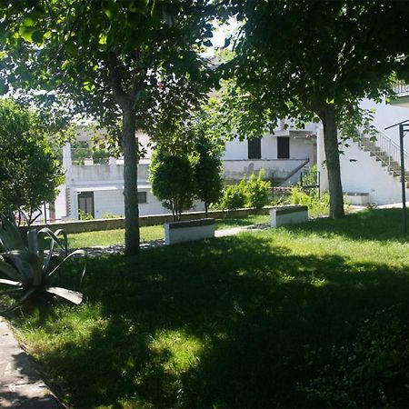 Residence Le Ali Del Conero Марчели Екстериор снимка